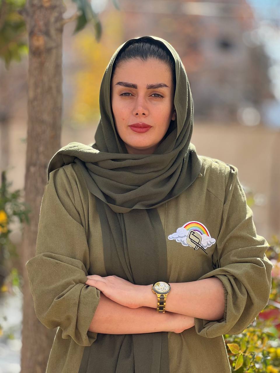 photo_5904294432784190292_y